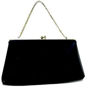 Black Patent Leather Kiss Lock Wrist Evening Bag